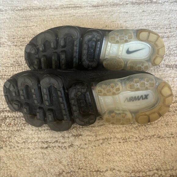 Nike VaporMax Slip on Sneakers - Picture 4 of 4